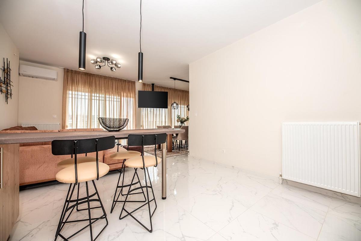 סלוניקי Central Luxury Apartment מראה חיצוני תמונה