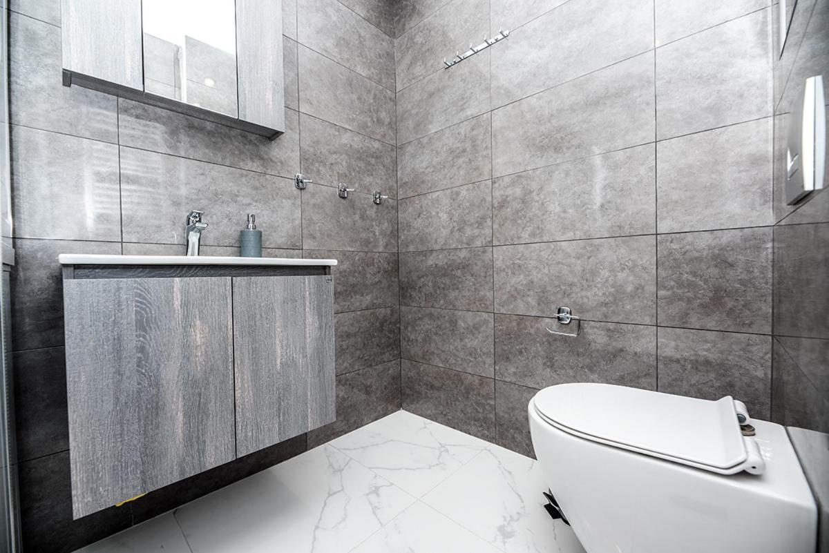 סלוניקי Central Luxury Apartment מראה חיצוני תמונה